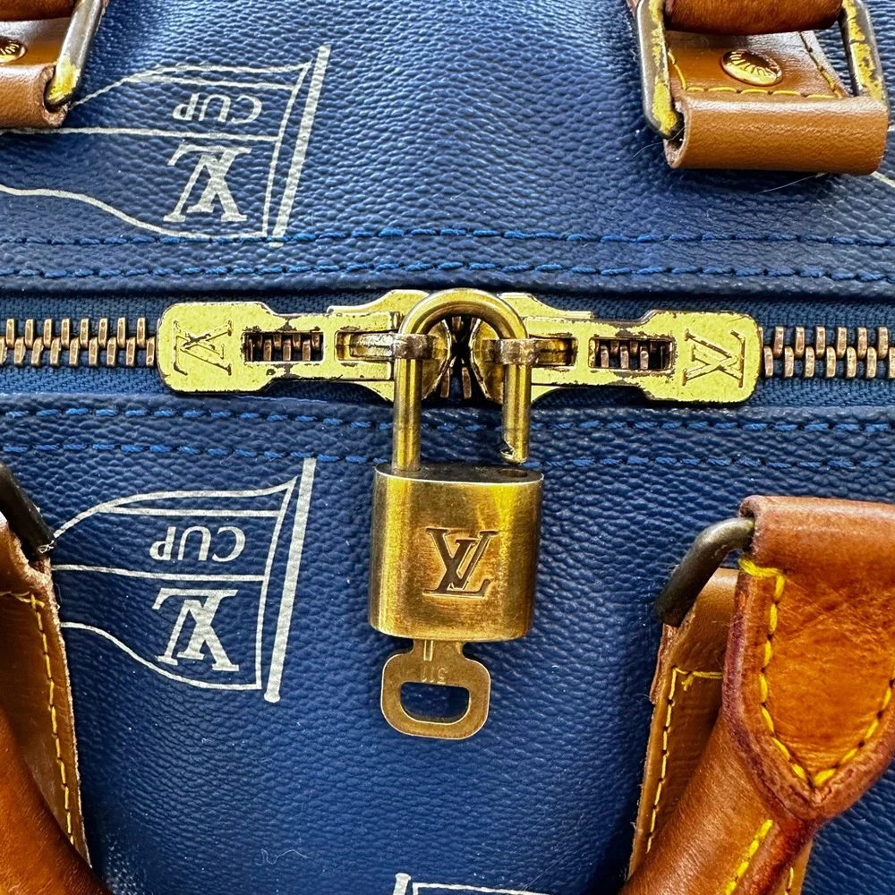 LOUIS VUITTON 45 Vintage Americas Cup Keepall Dust Bag, Lock & Key & Tag EUC